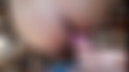 Homem fazendo porno com a sua porca da fazenda